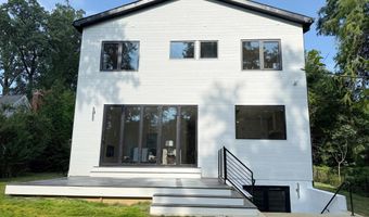 8908 MOHAWK Ln, Bethesda, MD 20817