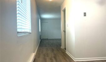 300 Smithfield Rd 30, North Providence, RI 02904