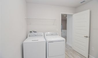 4903 VUE DELAC PASS, Auburndale, FL 33823