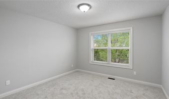 15365 Eagle Creek Way, Apple Valley, MN 55124