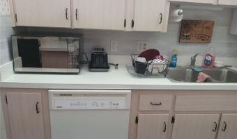 2467 FINLANDIA Ln 27, Clearwater, FL 33763
