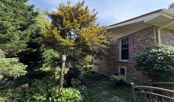 1 Woodmont Dr, Belmont, MS 38827
