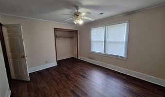 2519 Jamestown Rd, Bishopville, SC 29010