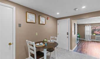 10 Glen Ave 2L, North Smithfield, RI 02896