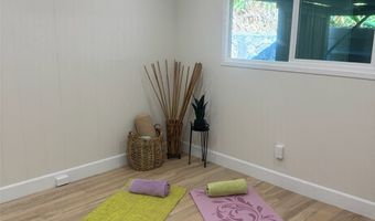 2265 Waiomao Rd, Honolulu, HI 96816