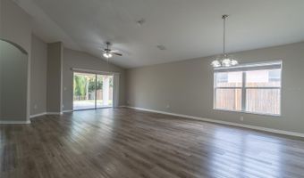 6806 GUILFORD CREST Dr, Apollo Beach, FL 33572