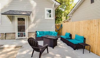 2741 Hillcrest Ave, Alton, IL 62002
