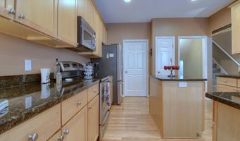 5565 Gallery Park Dr, Ann Arbor, MI 48103