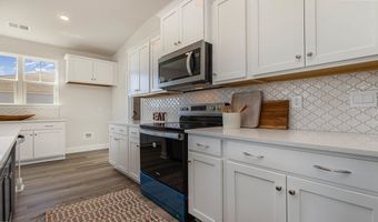 1510 TWO NOTCH Cir, Ash, NC 28420