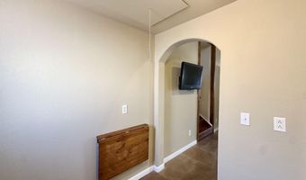 1044 S QUARTZ Dr, Apache Junction, AZ 85119