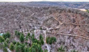 7422 Loy Rd, Arena, WI 53503
