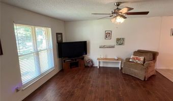 909 Wandering Way Dr, Allen, TX 75002