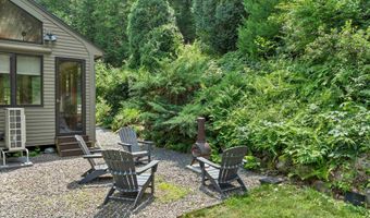 8 W Gate Dr, Bow, NH 03304