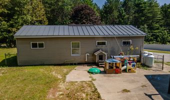 240 Middle Rd, Augusta, ME 04330