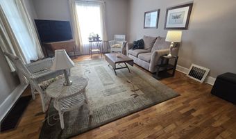 1109 S Van Buren St, Auburn, IN 46706