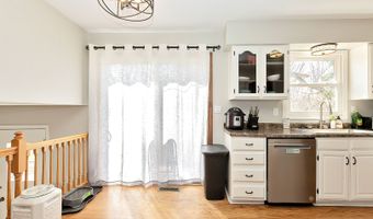 672 Garys Dr, Antioch, IL 60002