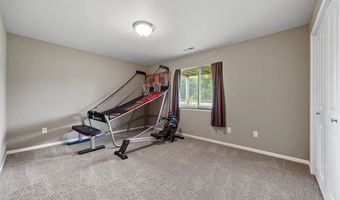 303 S Stewart St, North Liberty, IA 52317