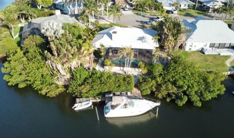 6612 BLACKFIN Way, Apollo Beach, FL 33572