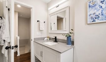 3315 S STAFFORD St, Arlington, VA 22206