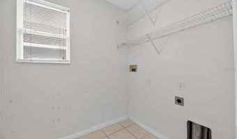 7711 NOTTINGHILL SKY Dr, Apollo Beach, FL 33572