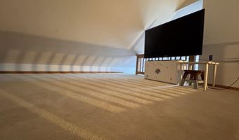 12 Lake Dr, Chesterfield, NH 03462