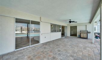 6334 COCOA Ln, Apollo Beach, FL 33572