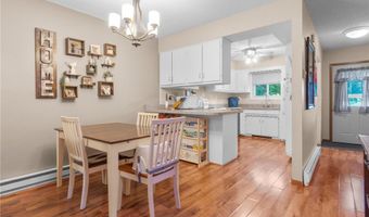 1707 S Oak Knoll Dr, Alexandria, MN 56308