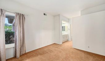 516 Camino Bailen, Escondido, CA 92029