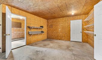 144 Riverview Dr, Anderson, MO 64831