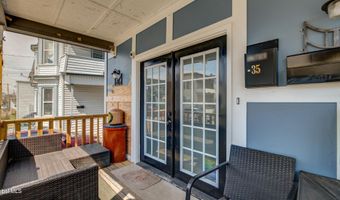 35 Grand St, Amsterdam, NY 12010