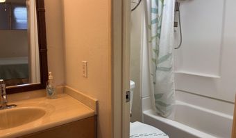 7142 Kamehameha V Hwy B102, Kaunakakai, HI 96748