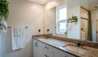 328 Satsuma Trl, Fallbrook, CA 92028