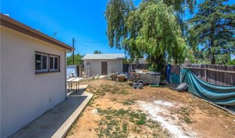 12190 Gladys Ln, Yucaipa, CA 92399