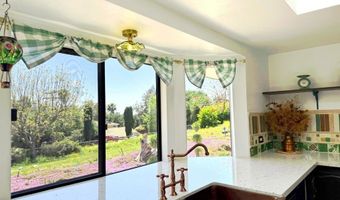 1650 Winterwarm Dr, Fallbrook, CA 92028