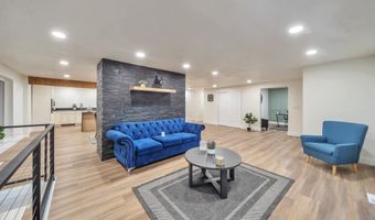 552 E CHELSEA Dr, Bountiful, UT 84010