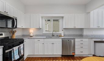 46 Esplanade, Middletown, RI 02842