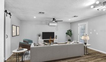 223 PINEHURST Dr, Auburndale, FL 33823