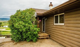 50 Valley Dr, Buffalo, WY 82834