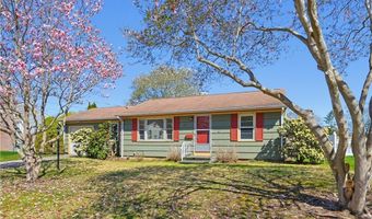 145 Glenwood Dr, North Kingstown, RI 02852