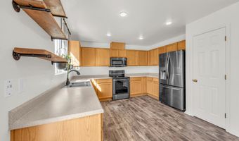 867 Spanish Springs Rd, Sparks, NV 89434