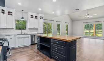 550 Linton Bellevue Rd, Benton, LA 71006