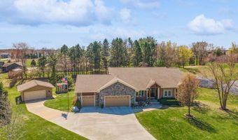 8091 NE 30th Pl, Altoona, IA 50009