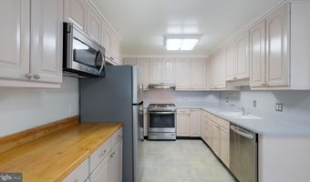 1810 HEMLOCK Cir, Abington, PA 19001
