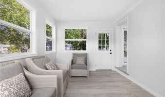 15 Laforge Dr, Coventry, RI 02816