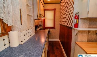 609 Carldon St, Allentown, PA 18103