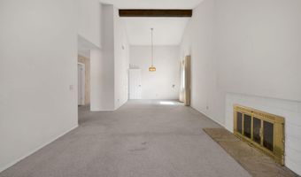 5469 Softwind Way, Agoura Hills, CA 91301