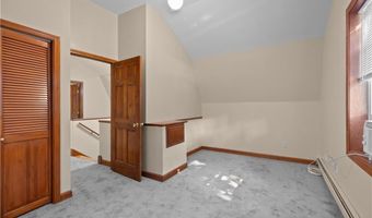 26 Channing St, Newport, RI 02840