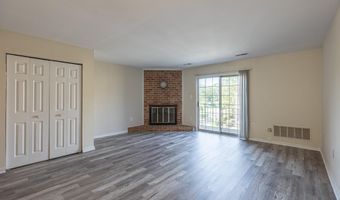 929 ROLFE St S 2, Arlington, VA 22204