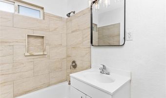 15944 Wintun Rd, Apple Valley, CA 92307
