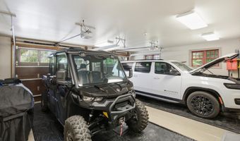 965 Eastman Dr, Bigfork, MT 59911